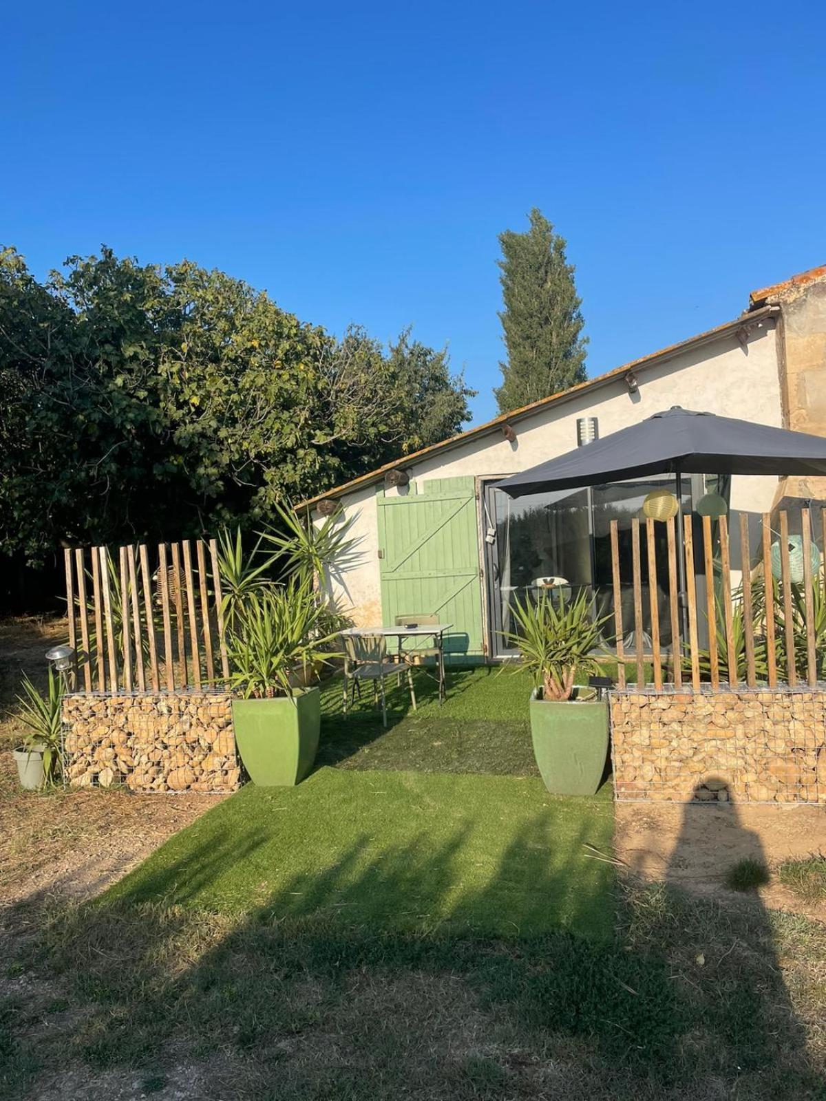 Les Prairies Mas Roux Guest House Raphele Room photo